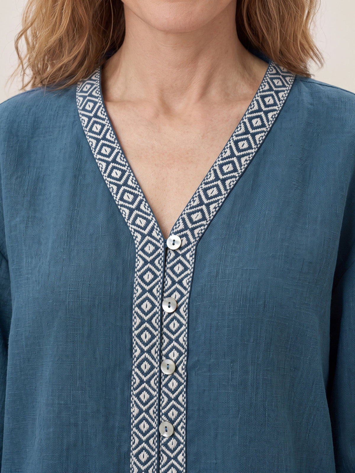 100% Linen Geometric Trim V-Neck Shirt SORAYA