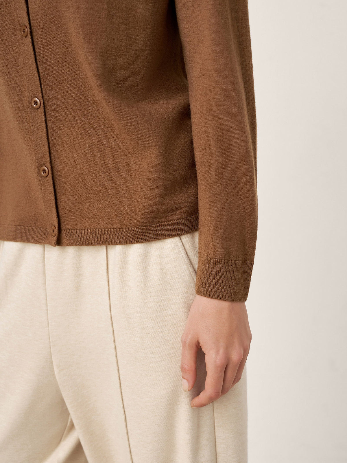 100% Extra-Fine Merino Wool Buttoned Knit Cardigan CAYLA