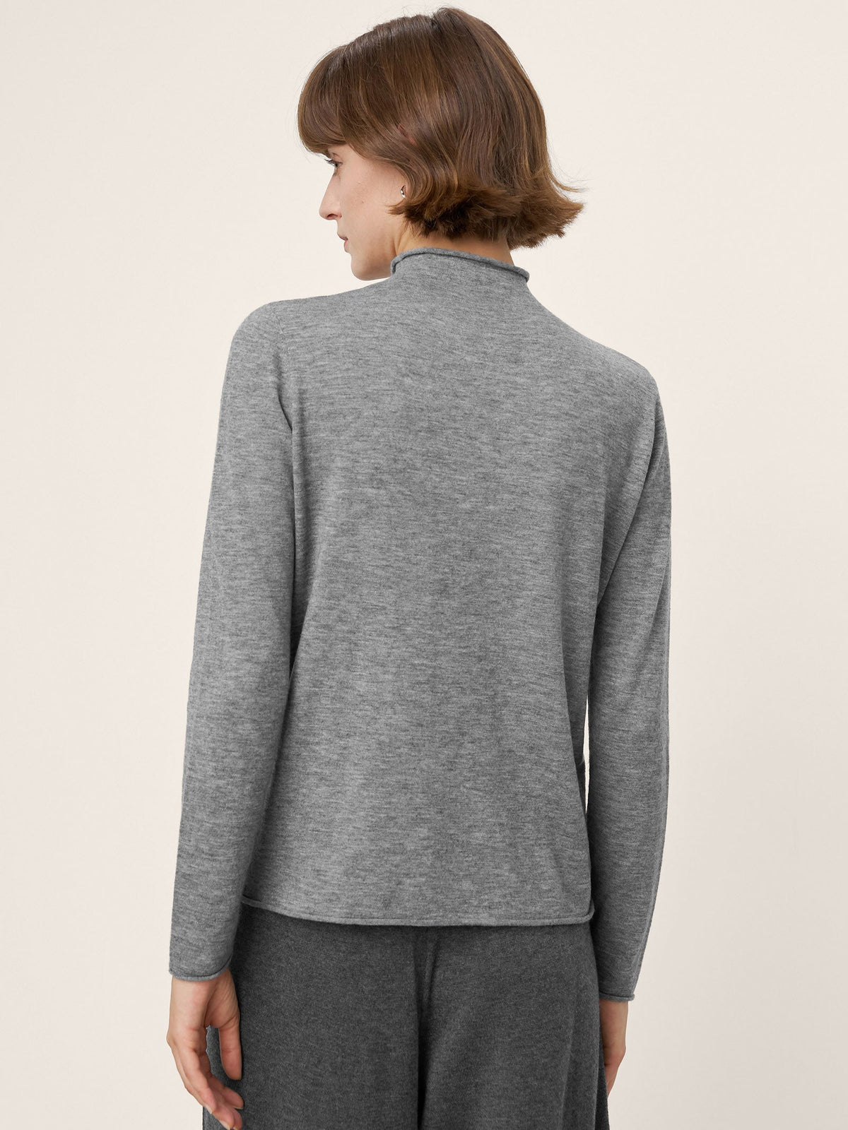 100% Extra-Fine Merino Wool Mock Neck Sweater with Rolled Edge ELA